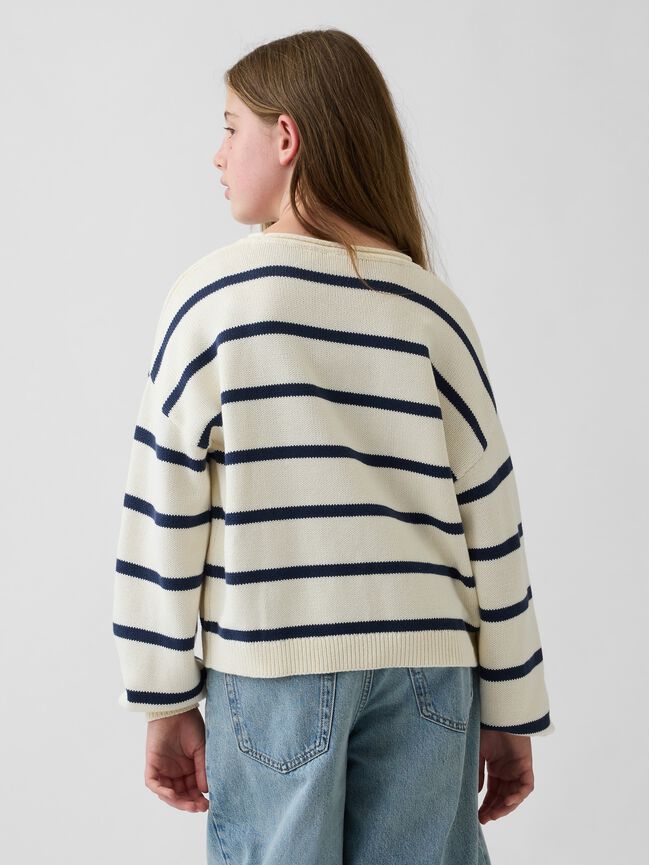 بلوفر أوفرسايز برقبة مطوية للأطفال gap بلوفر أوفرسايز برقبة مطوية للأطفال