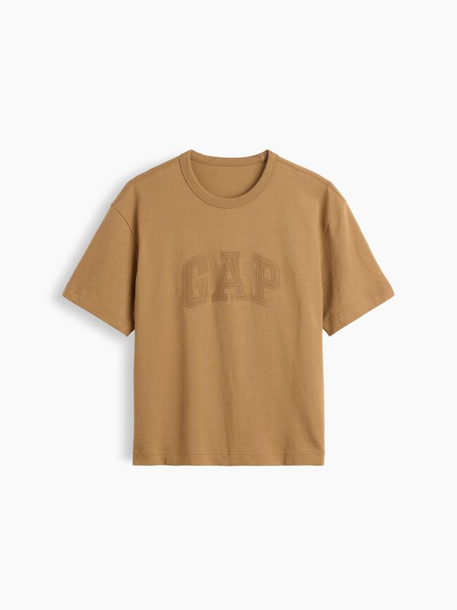 تي شيرت قصير مريح سميك بشعار Gap تي شيرت قصير مريح سميك بشعار gap