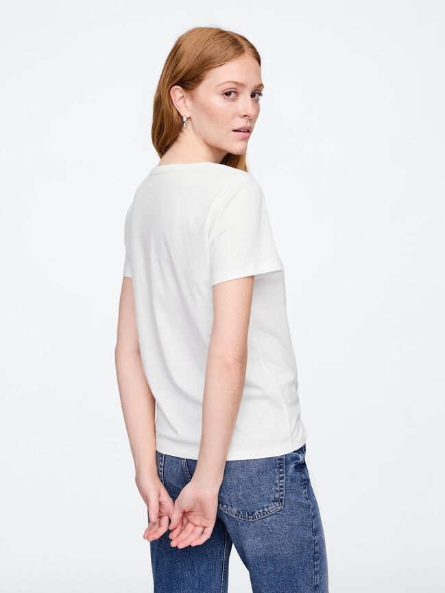 Favorite V-Neck T-Shirt gap favorite v neck t shirt