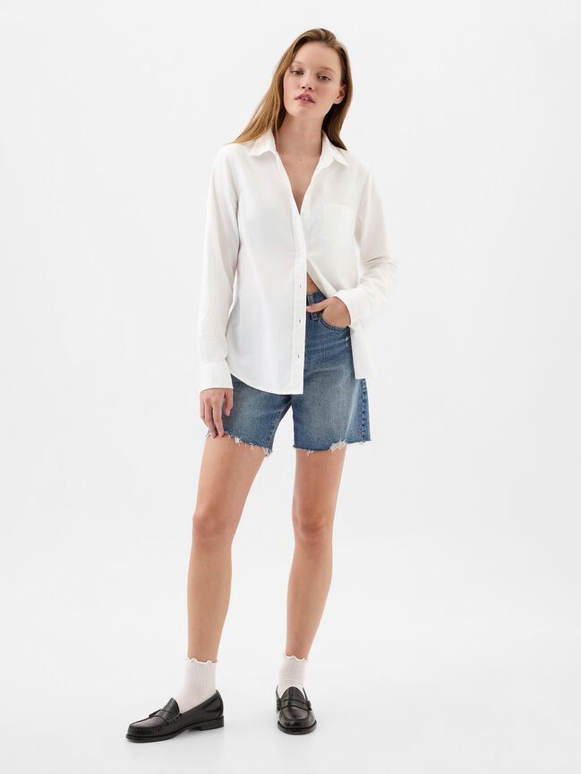 قميص أكسفورد بشعار Gap قميص أكسفورد بشعار gap