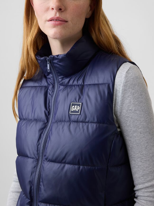 سترة بدون أكمام gap سترة بدون أكمام