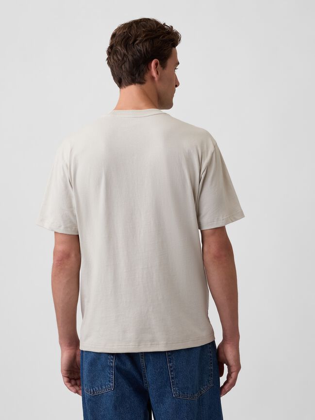 Everyday Soft Relaxed Graphic T-Shirt gap everyday soft relaxed graphic t shirt