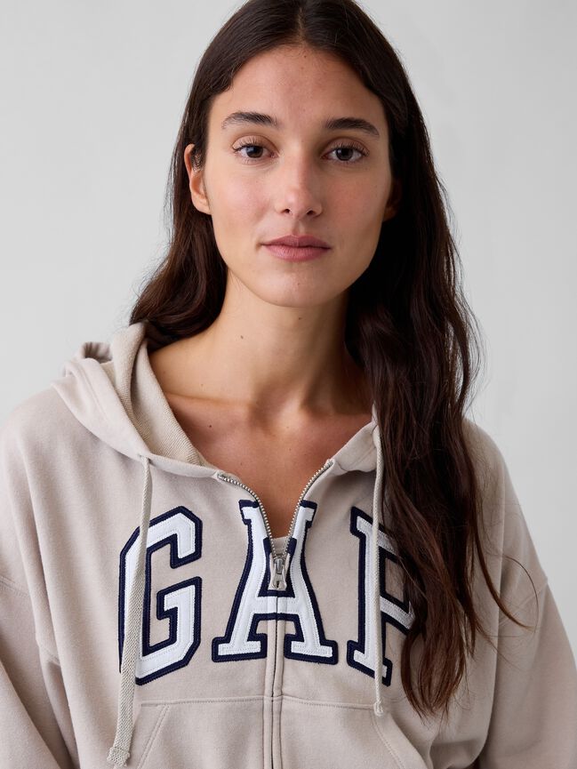 علوية أكمام قصيرة gap علوية أكمام قصيرة