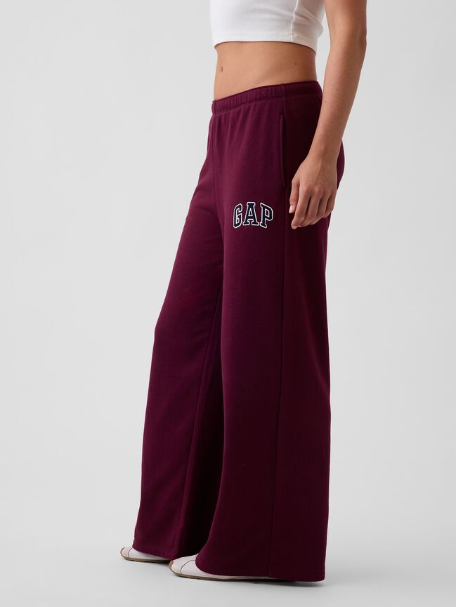 بنطال gap بنطال