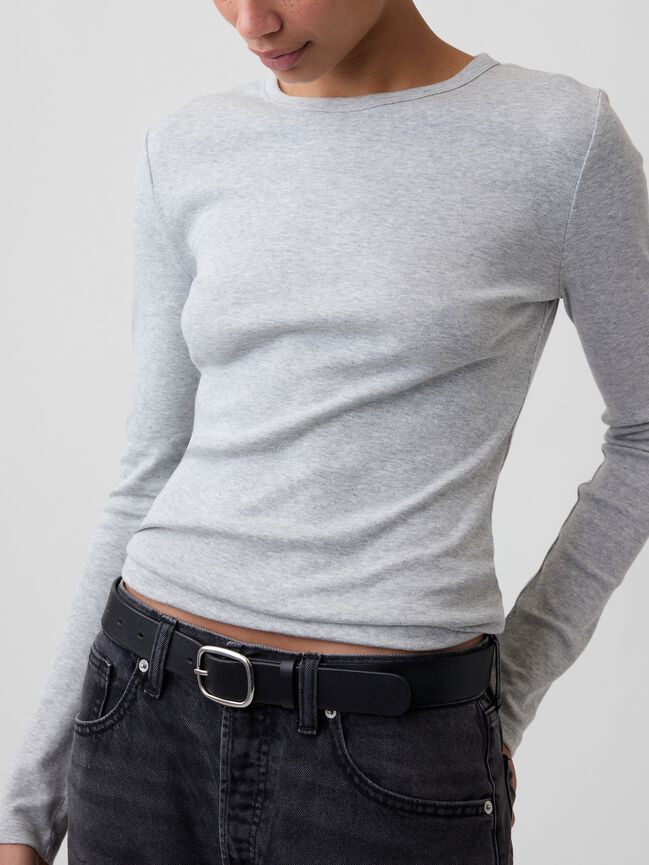 تي شيرت ياقة سبعة gap تي شيرت ياقة سبعة