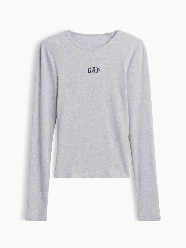 تي شيرت مضلع عصري بشعار Gap تي شيرت مضلع عصري بشعار gap