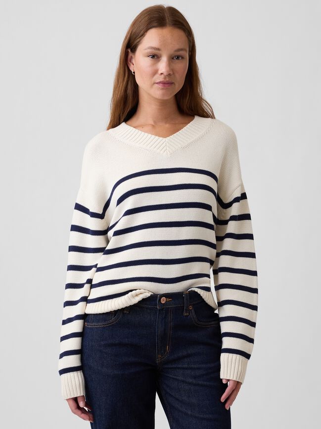 علوية اكمام طويلة gap علوية اكمام طويلة