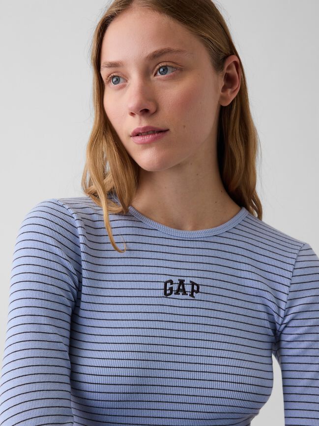 Modern Rib Gap Logo T-Shirt modern rib gap logo t shirt