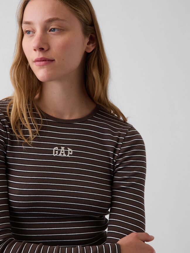 Modern Rib Gap Logo T-Shirt modern rib gap logo t shirt