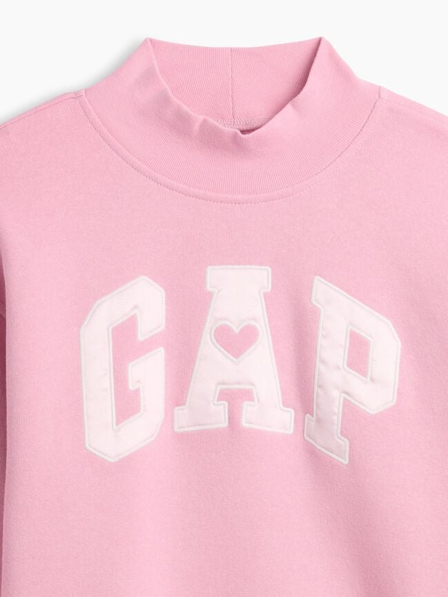 سويت شيرت أوفرسايز برقبة عالية وشعار للأطفال gap سويت شيرت أوفرسايز برقبة عالية وشعار للأطفال