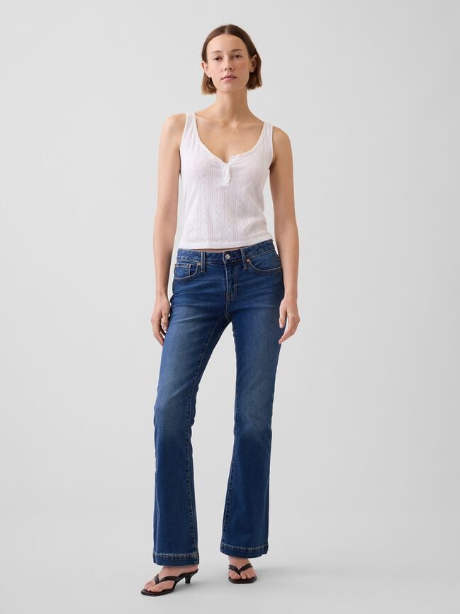 جينز طويل ونحيف بخصر منخفض gap جينز طويل ونحيف بخصر منخفض