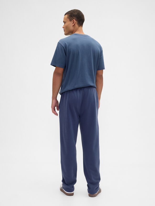 بنطلون رياضي Vintage Soft بساق مستقيمة gap بنطلون رياضي vintage soft بساق مستقيمة