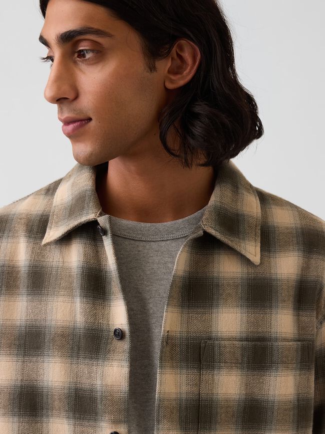 علوية اكمام طويلة gap علوية اكمام طويلة