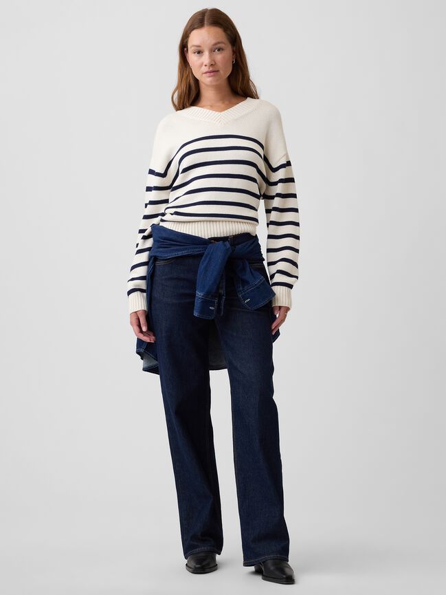 علوية اكمام طويلة gap علوية اكمام طويلة