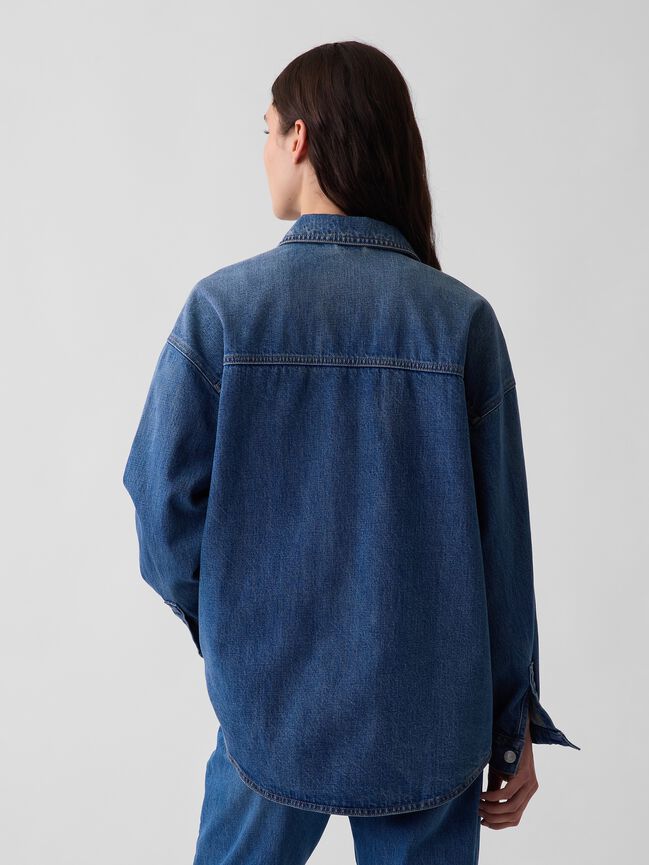 جاكيت قميص دينيم أوفرسايز gap جاكيت قميص دينيم أوفرسايز