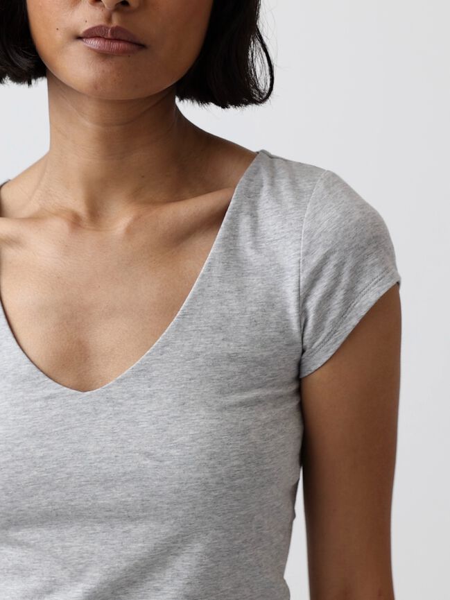 CloseKnit Jersey V-Neck T-Shirt gap closeknit jersey v neck t shirt